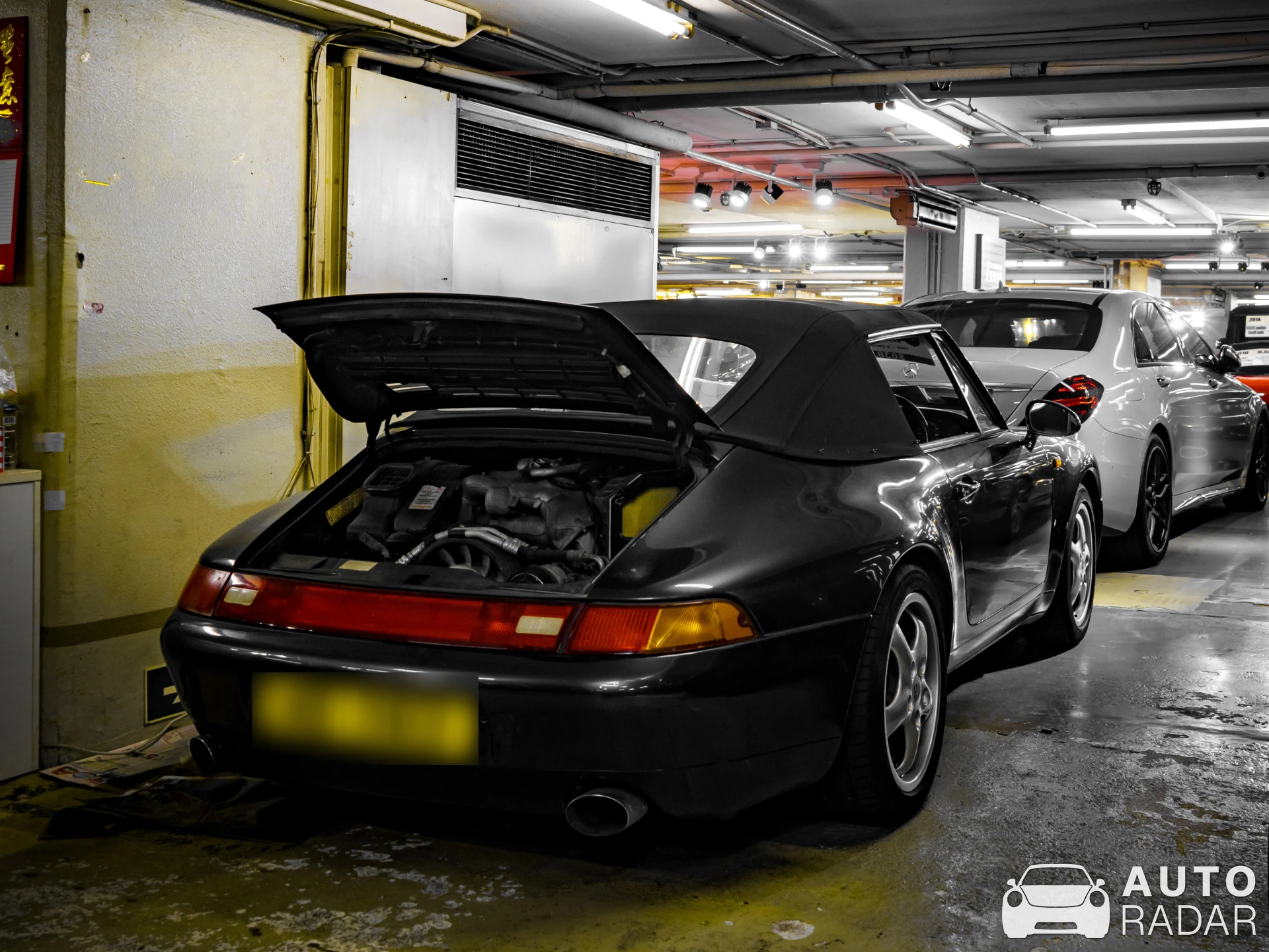 Porsche 993 Carrera Cabriolet spotted in Hong Kong Island, Hong Kong