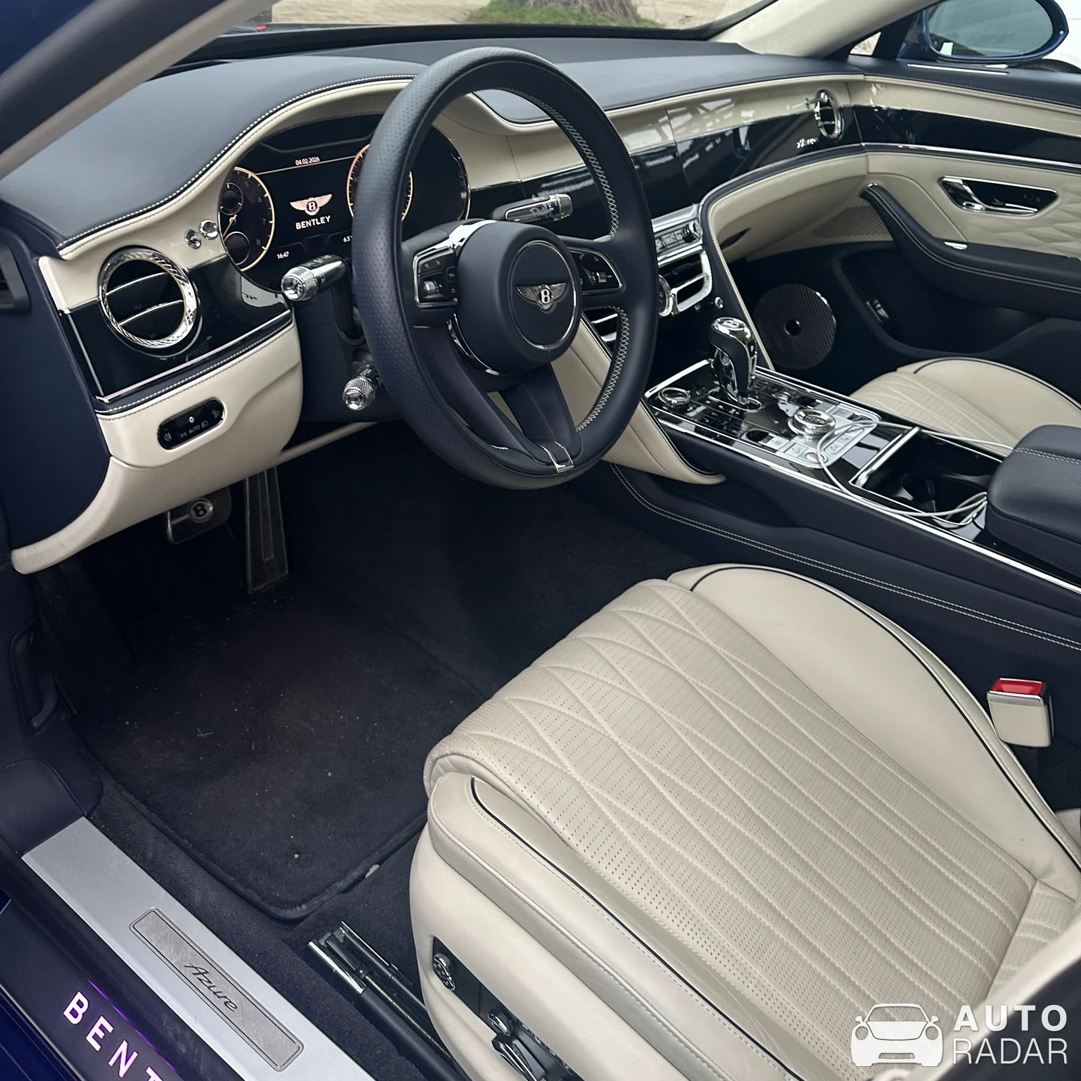Bentley Continental GT V8 Azure spotted in Бургас