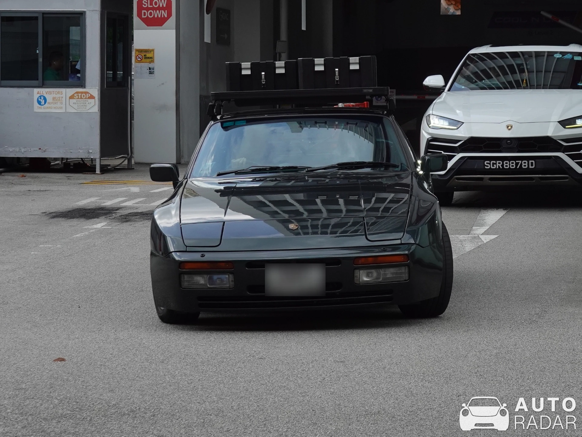 Porsche 944 S2 spotted in Singapore