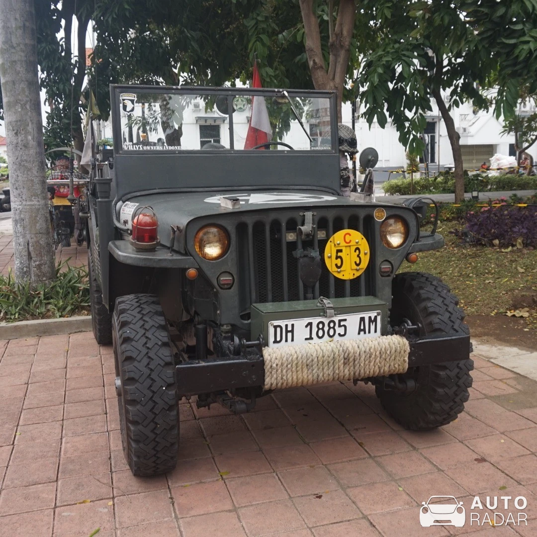 Jeep Willys MB spotted in Surabaya, Indonesia