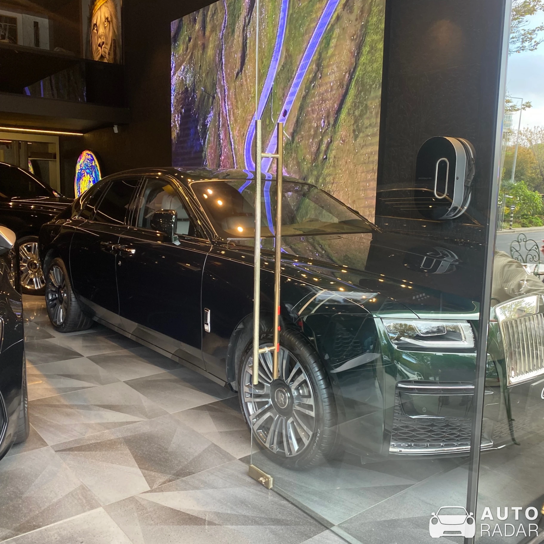 Rolls-Royce Ghost Series II spotted in Bakırköy, Türkiye