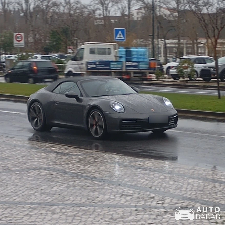 Porsche 992 Carrera S Cabriolet MkI spotted in Leiria, Portugal