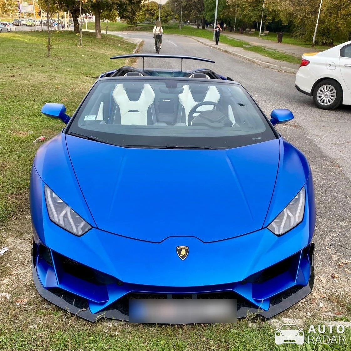 Lamborghini Huracán LP640-4 EVO Spyder spotted in Skopje, North Macedonia