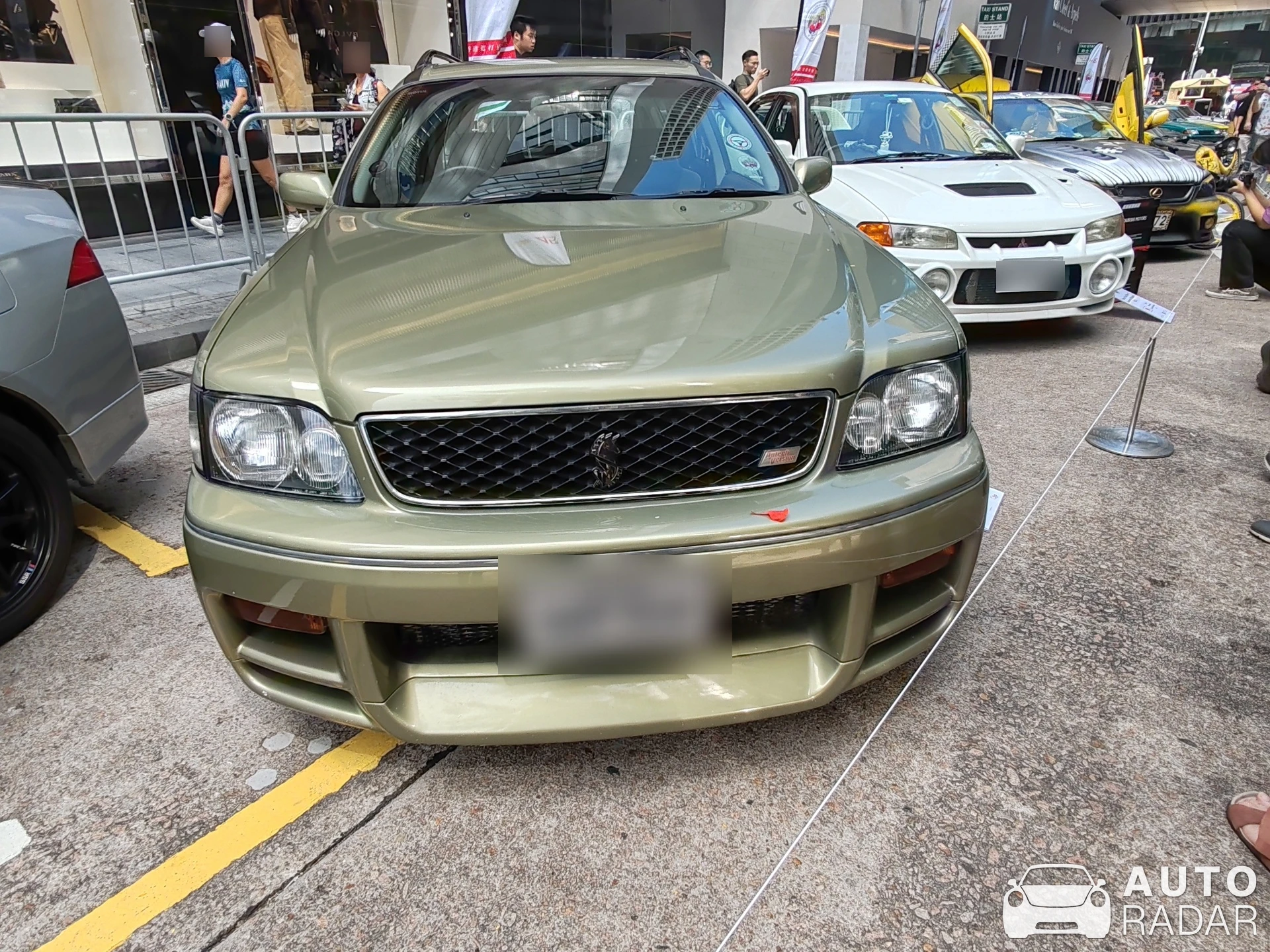 Nissan Stagea WC34 Series 1 260RS Autech spotted in Hong Kong