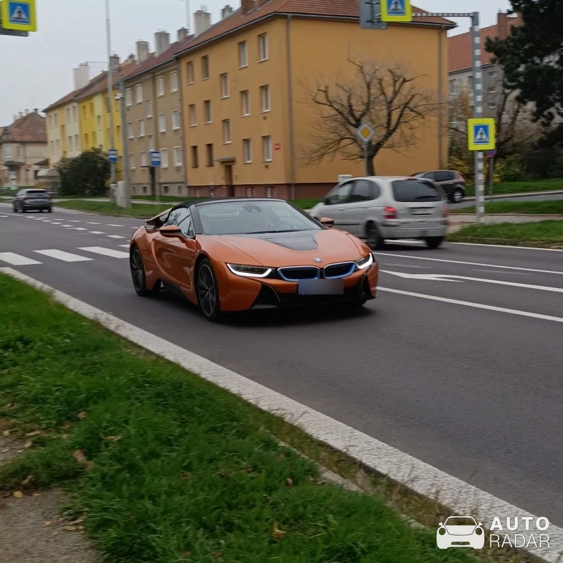 BMW i8 Roadster spotted in Okres Znojmo, Czechia