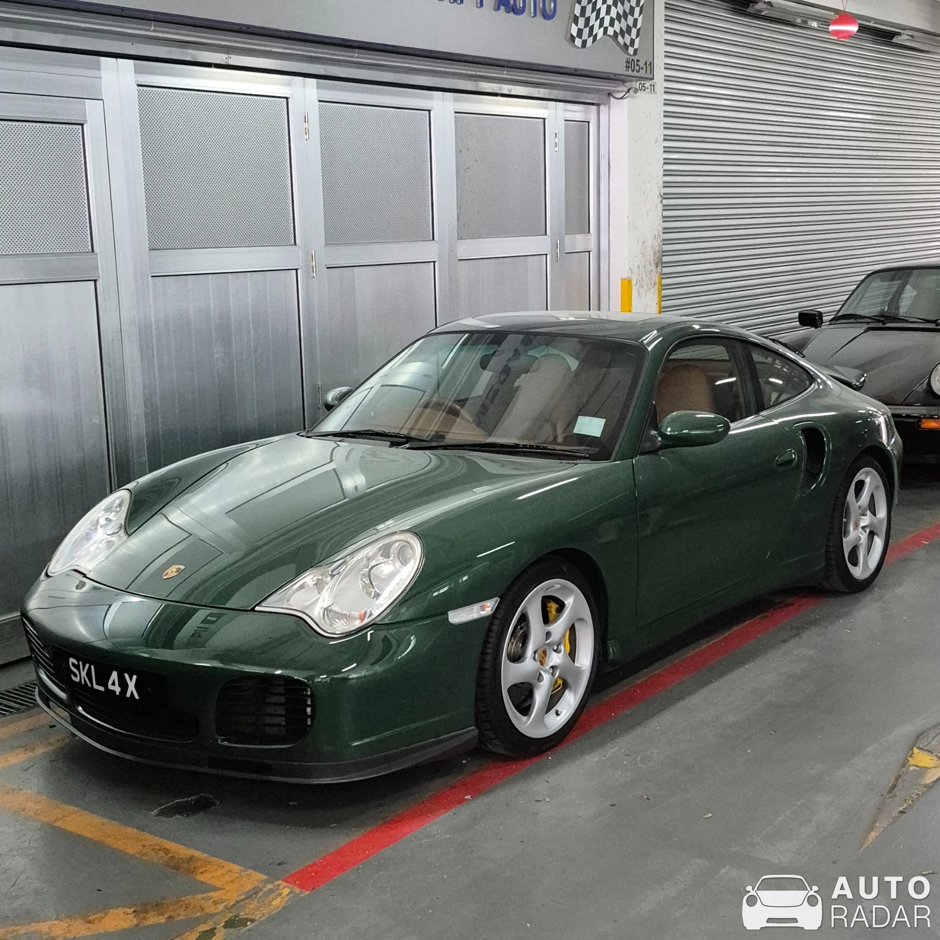 Porsche 996 Turbo S spotted in Singapore