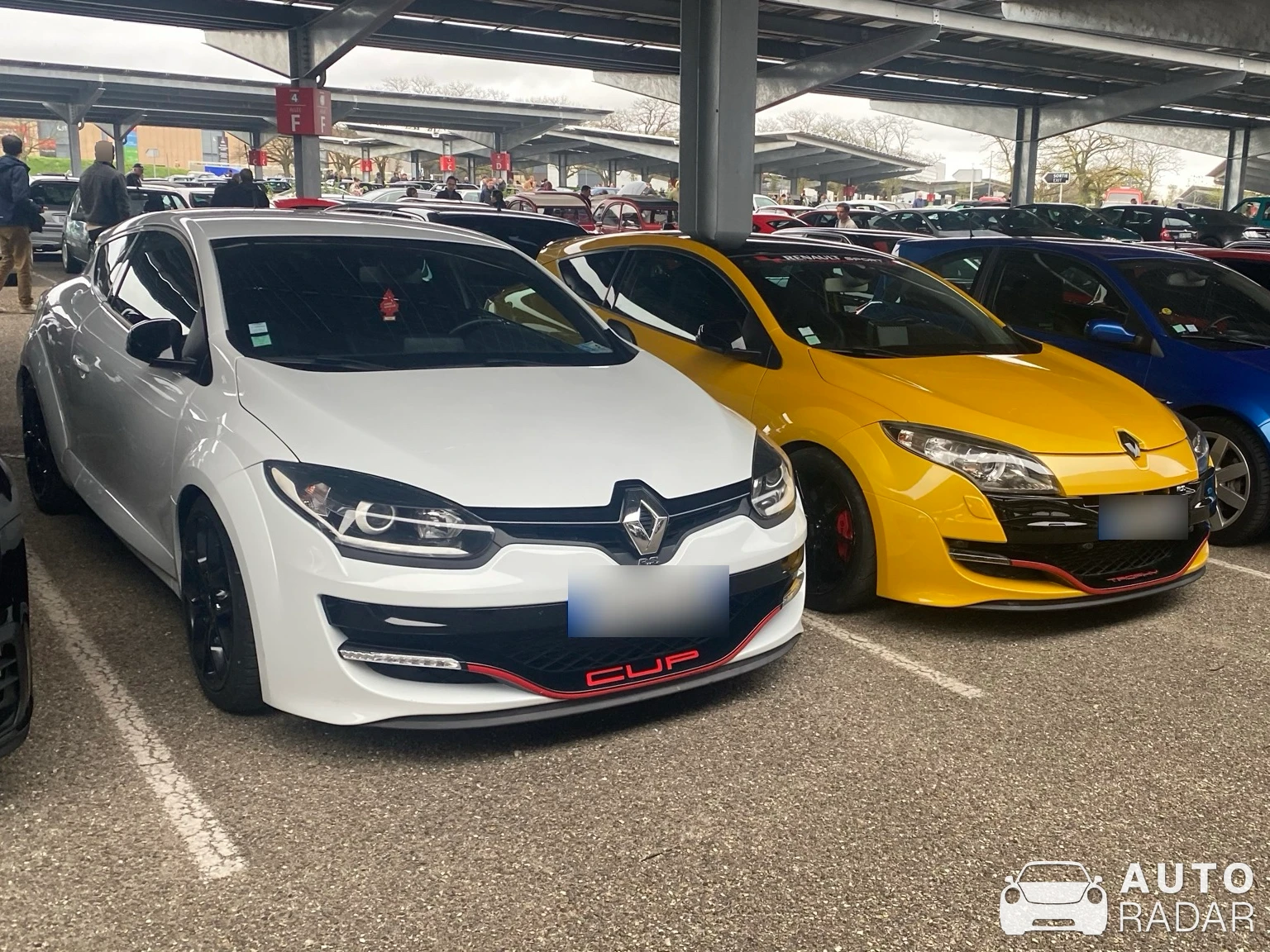Renault Mégane III RS spotted in Lyon