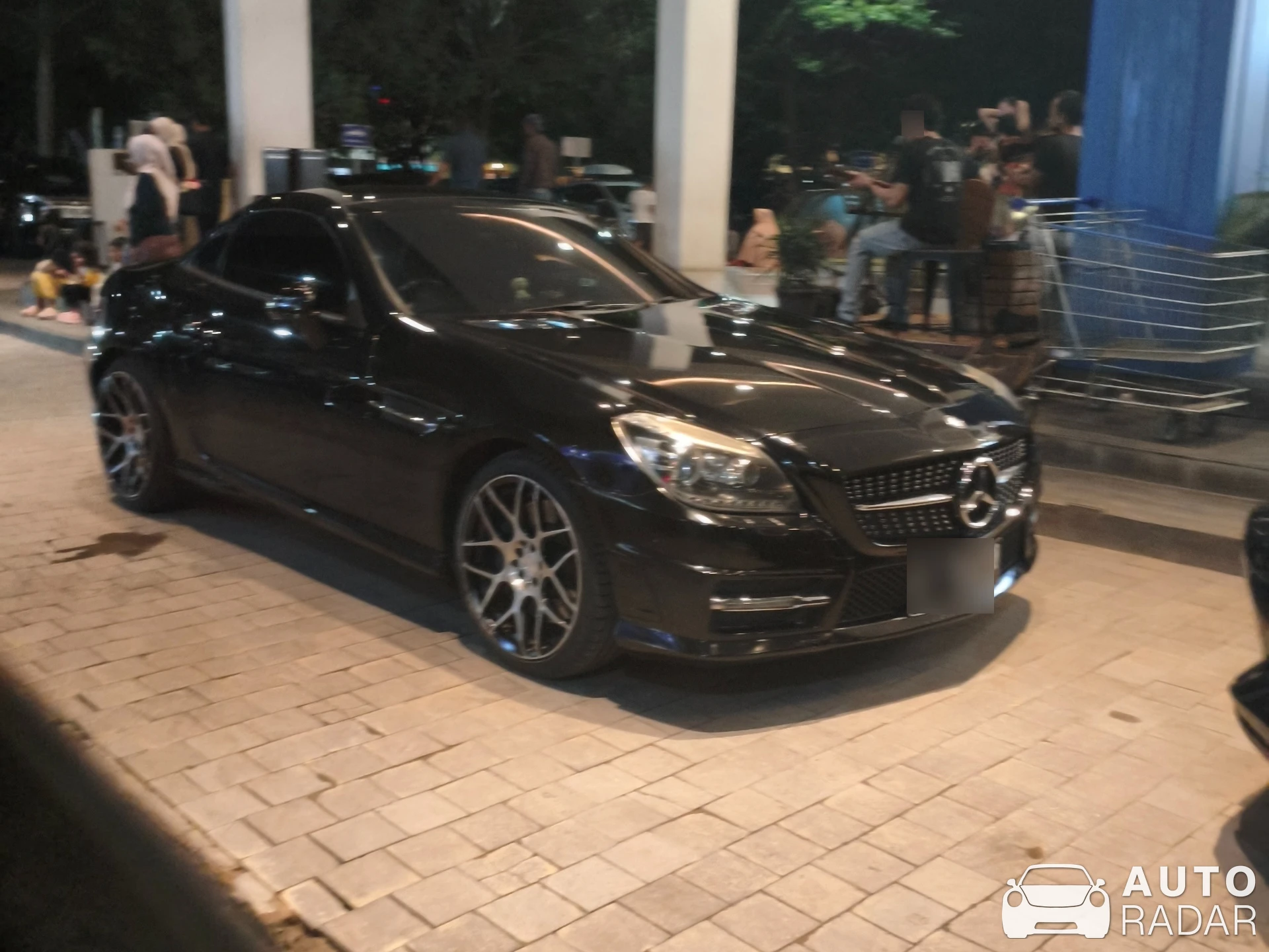 Mercedes-Benz SLK 200K spotted in Cirebon, Indonesia