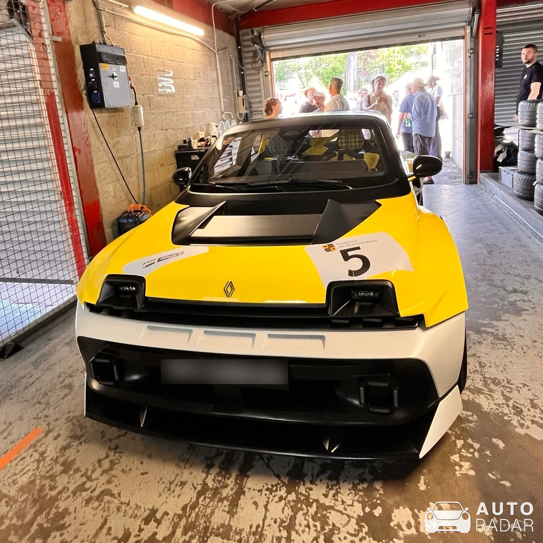 Renault 5 Turbo 3E spotted in Stavelot