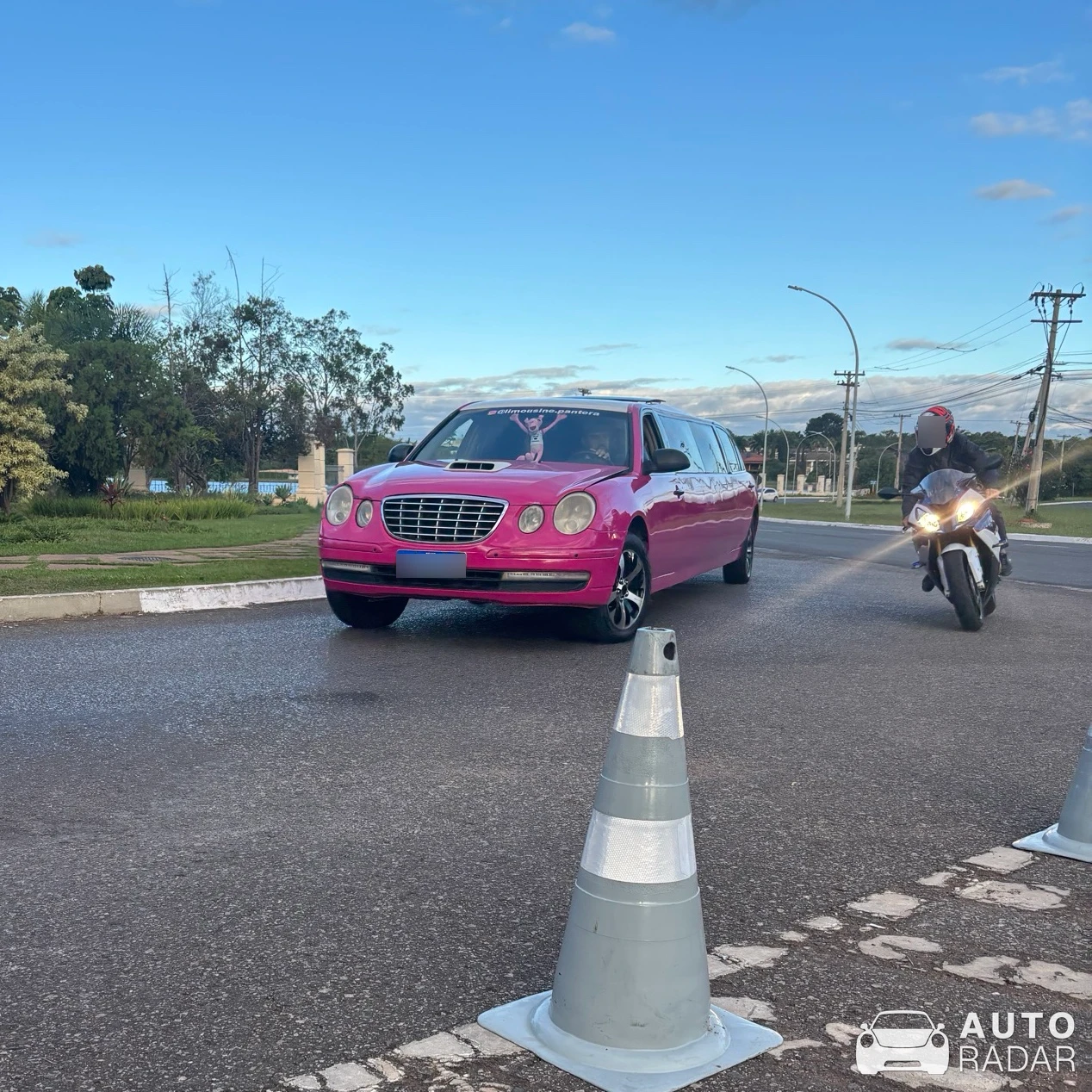 Kia Opirus spotted in Brasília, Brazil