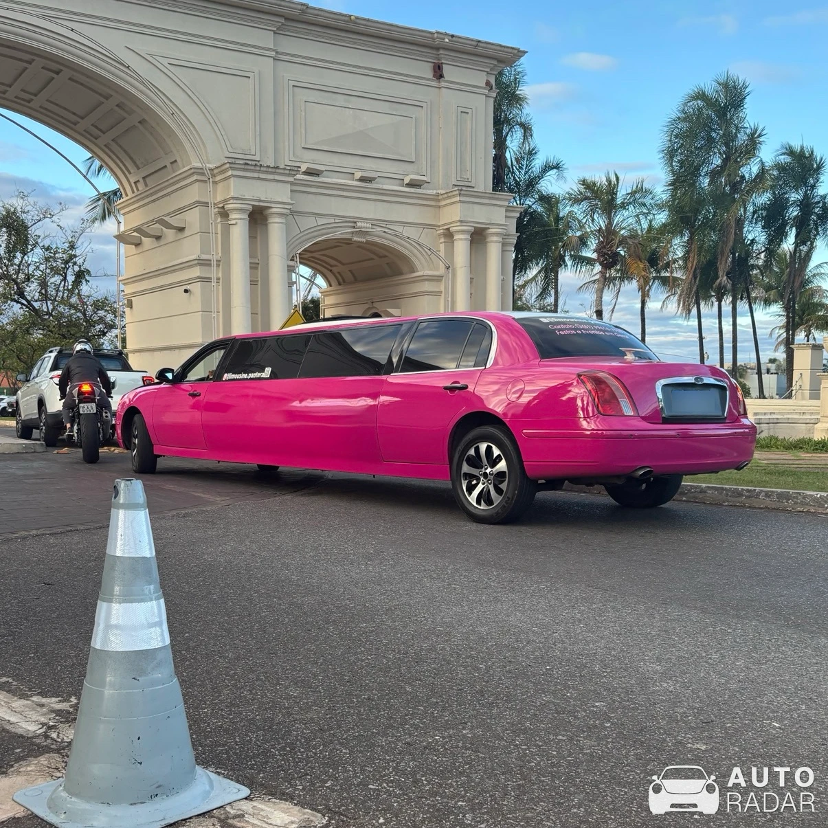 Kia Opirus spotted