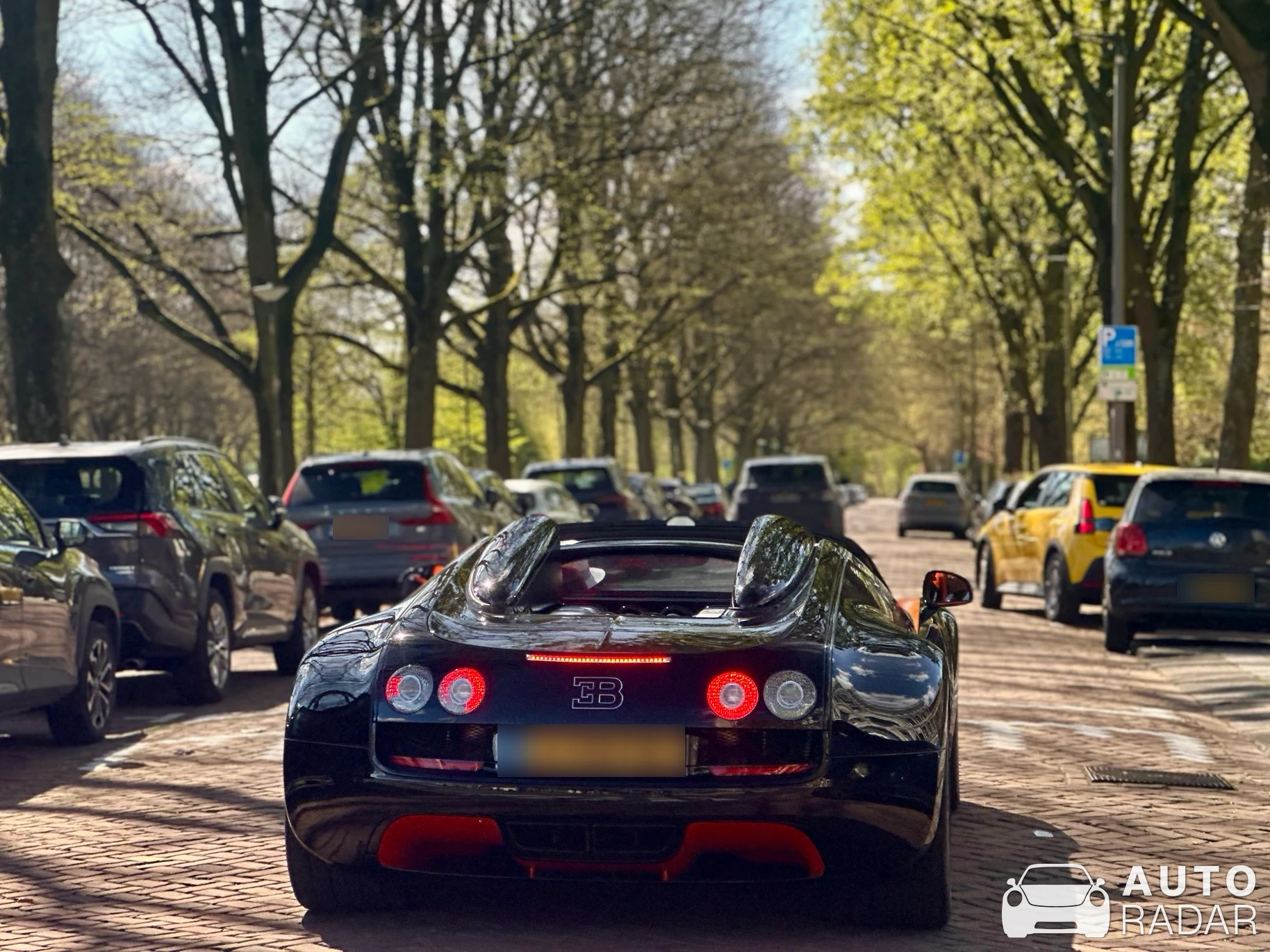 Bugatti Veyron 16.4 Grand Sport Vitesse World Record Car Edition spotted in Rotterdam
