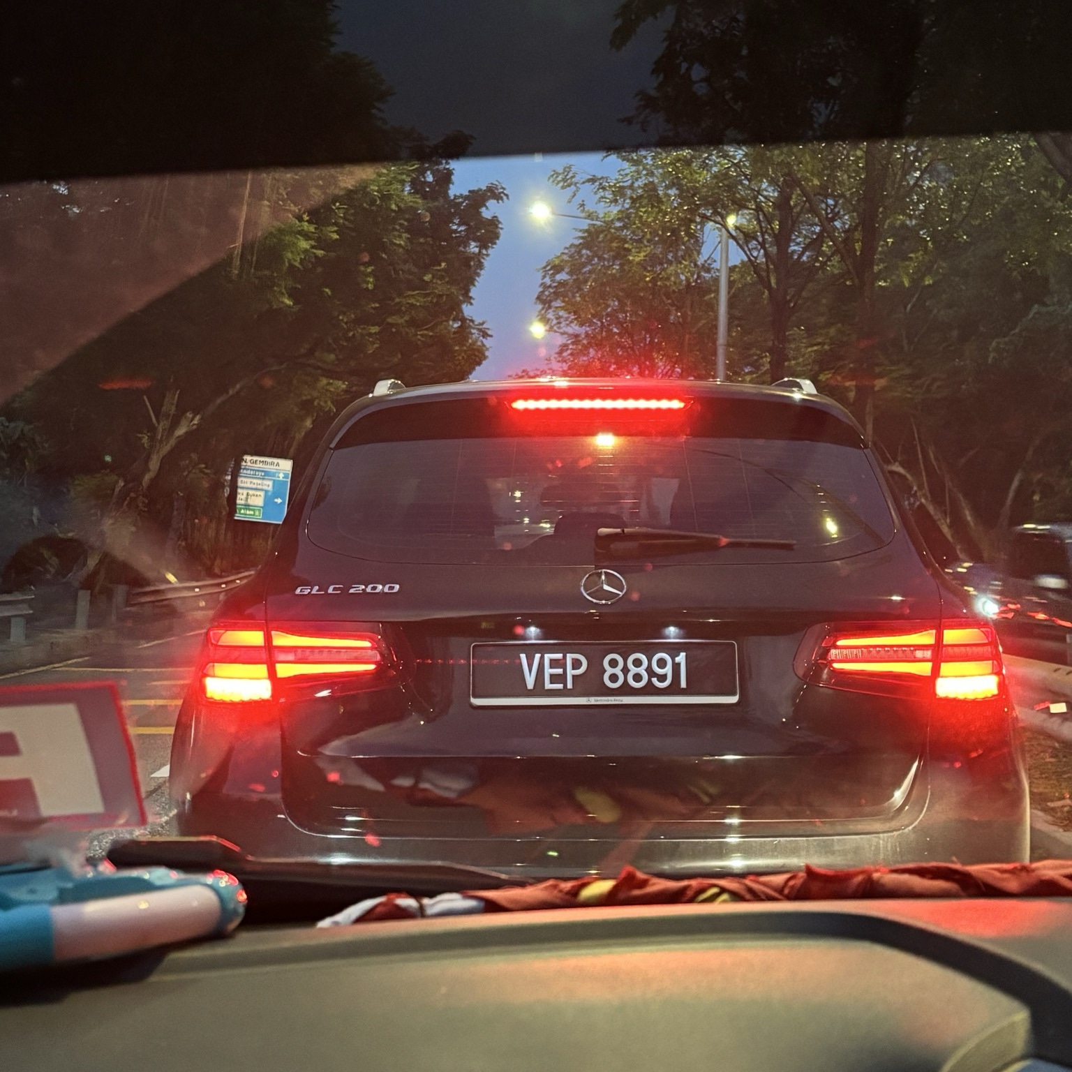 Mercedes-Benz GLC X205