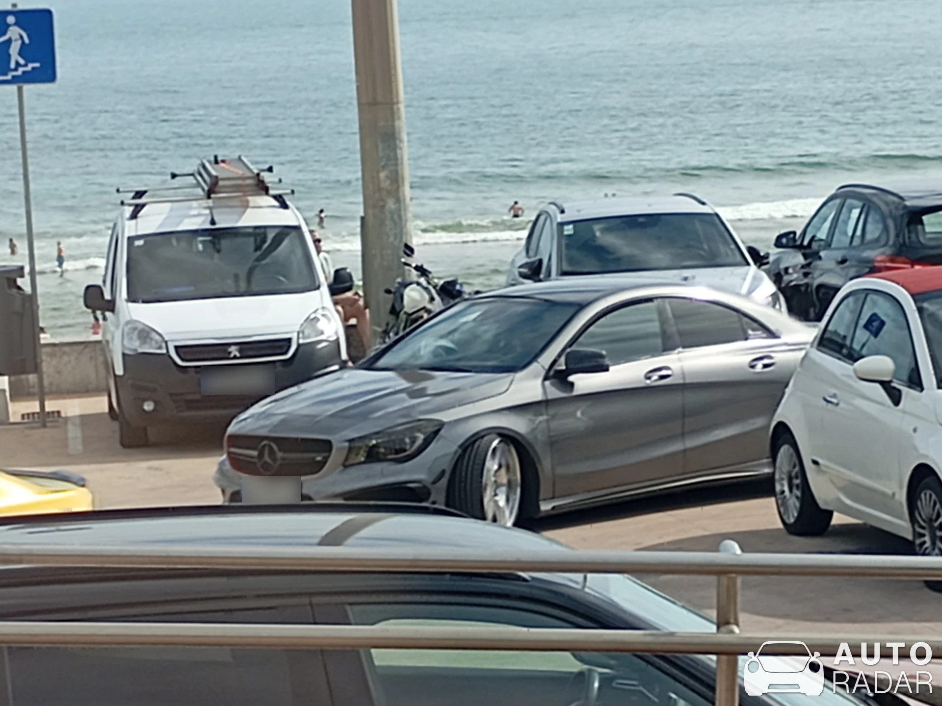 Mercedes-Benz CLA-Klasse C117 spotted in Lisboa