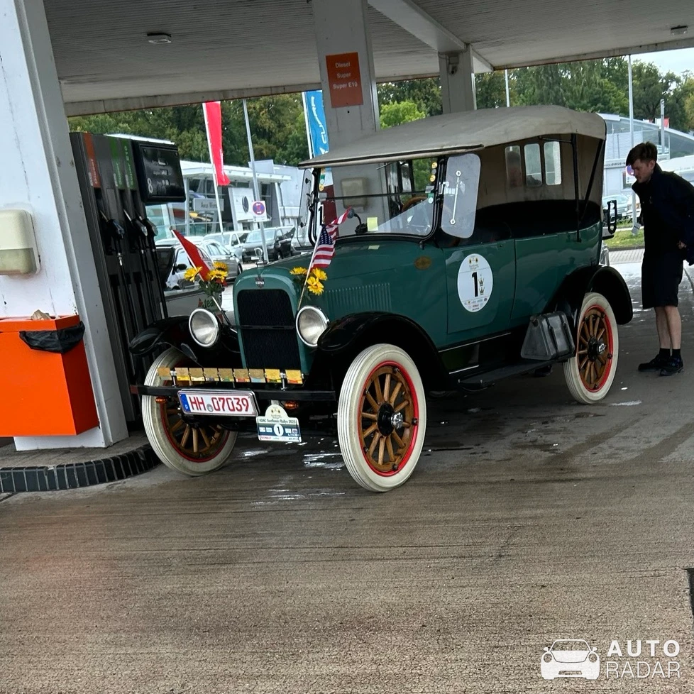 Chevrolet Series AA spotted in Wismar