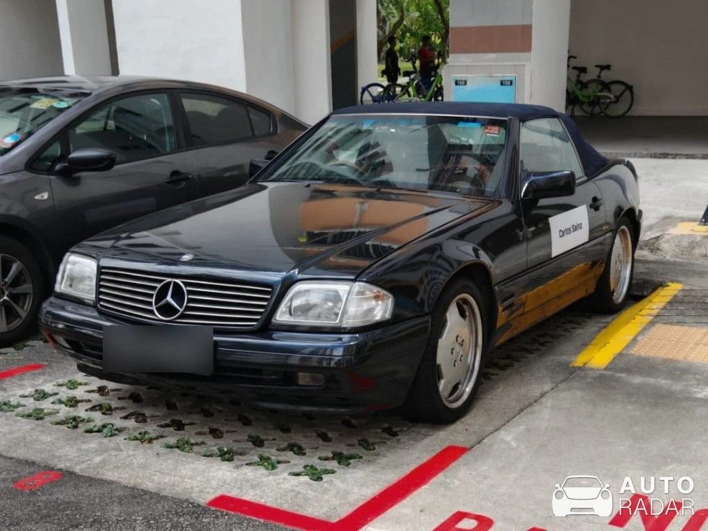 Mercedes-Benz 300SL-24 R129 spotted in Singapore