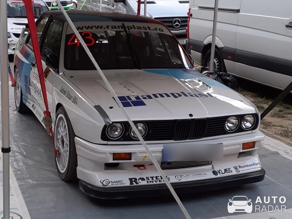 BMW M3 E30 spotted in Stalowa Wola