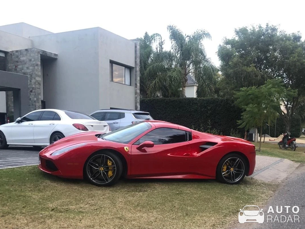 Ferrari 488 GTB spotted in Córdoba