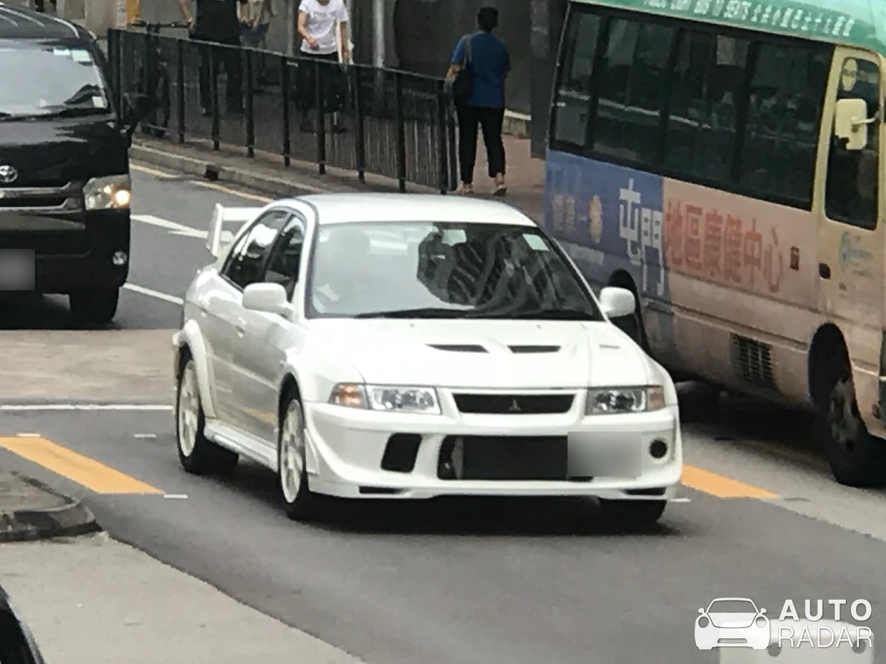 Mitsubishi Lancer Evolution V spotted in Shenzhen