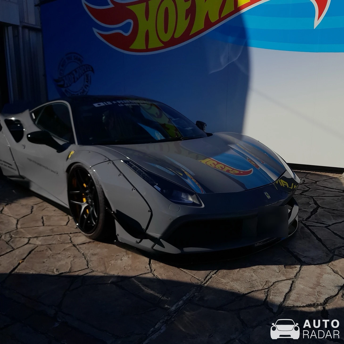 Ferrari 488 GTB Liberty Walk Widebody spotted in Shibuya