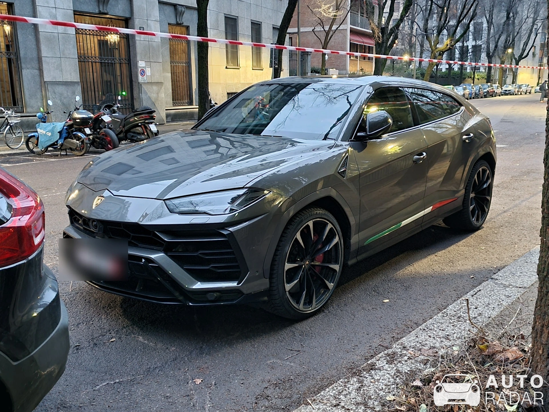 Lamborghini Urus spotted in Milano, Italy