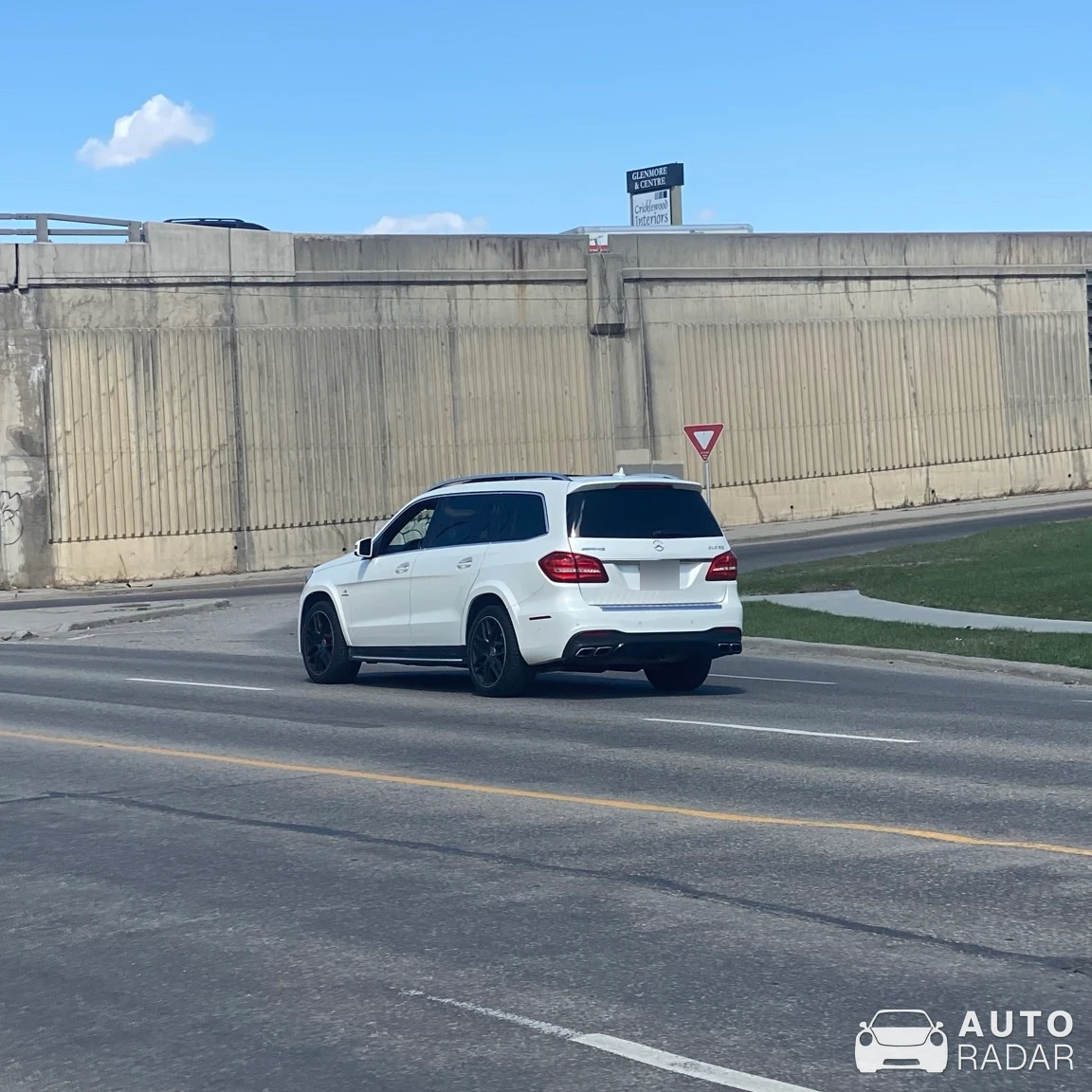 Mercedes-AMG GLS 63 X166 spotted in Calgary