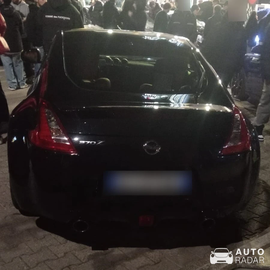 Nissan 370Z spotted in Noicàttaro, Italy