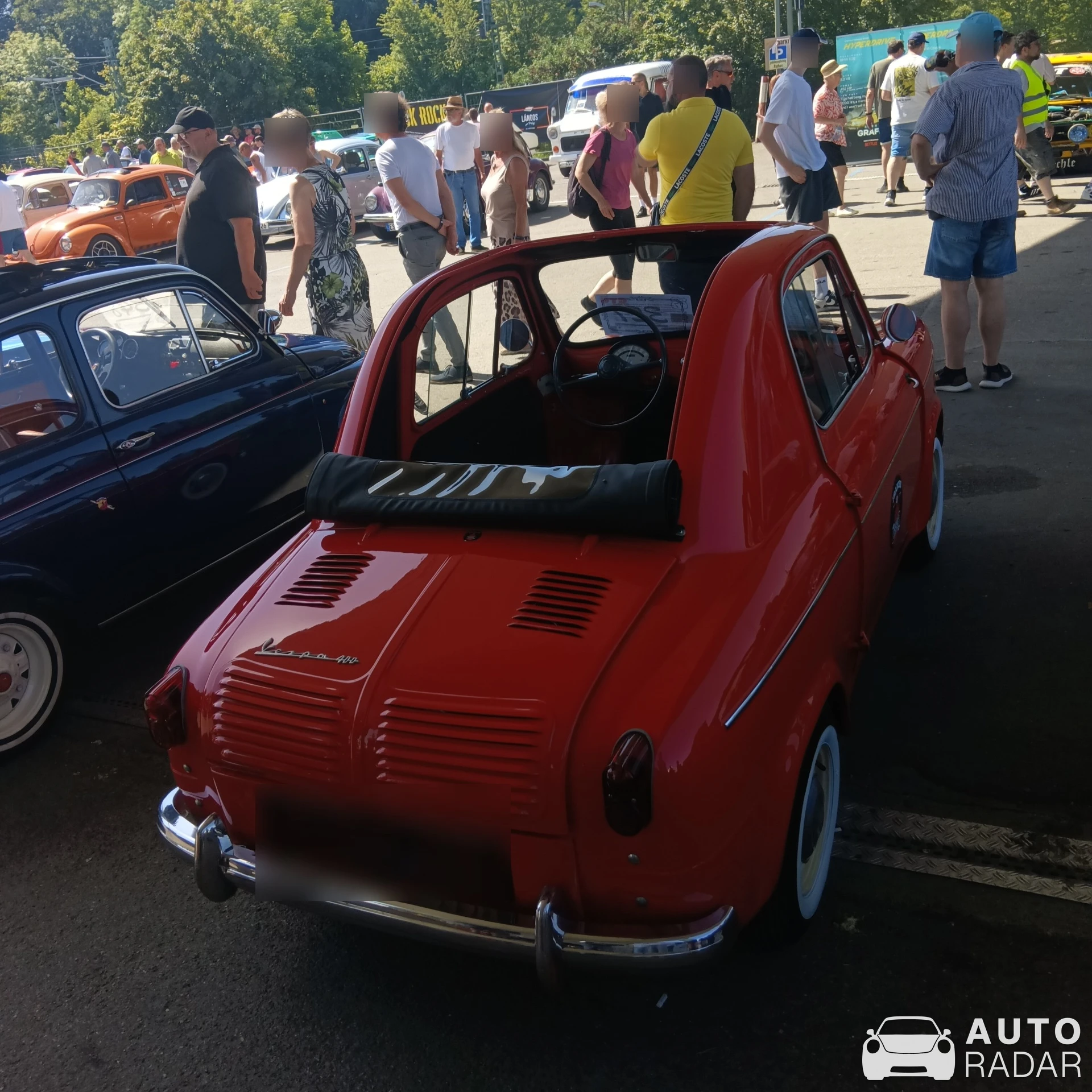 Vespa 400 spotted