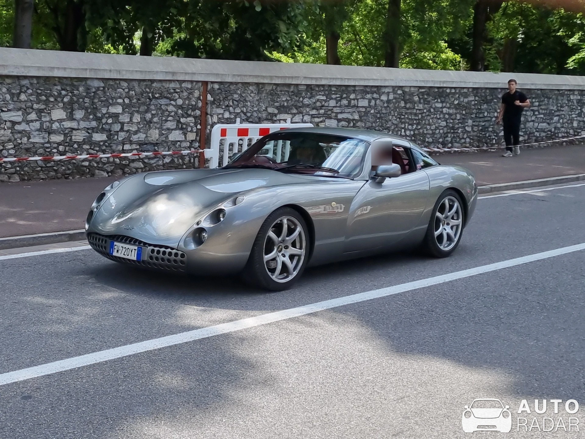 TVR Tuscan S MKI spotted