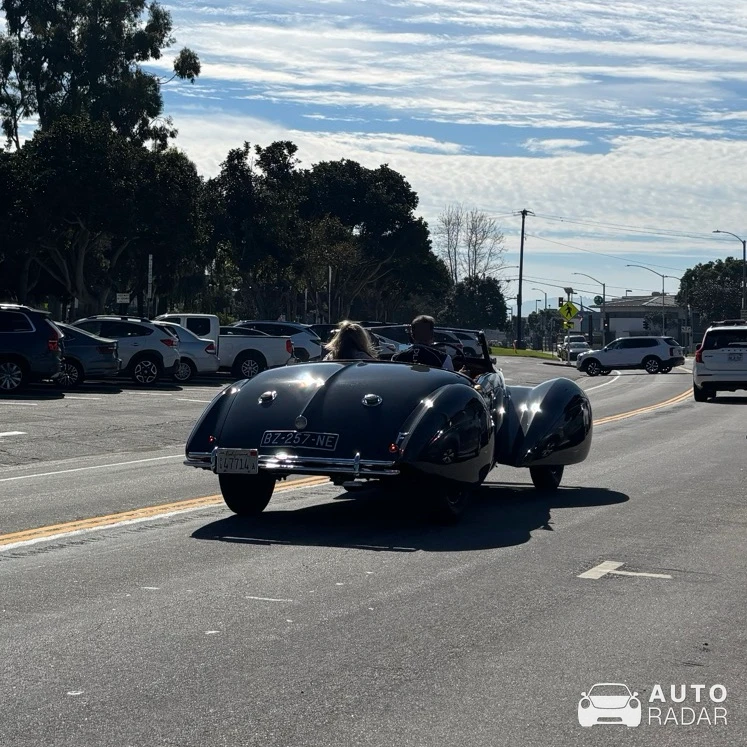 Delahaye 135M spotted in Manhattan Beach