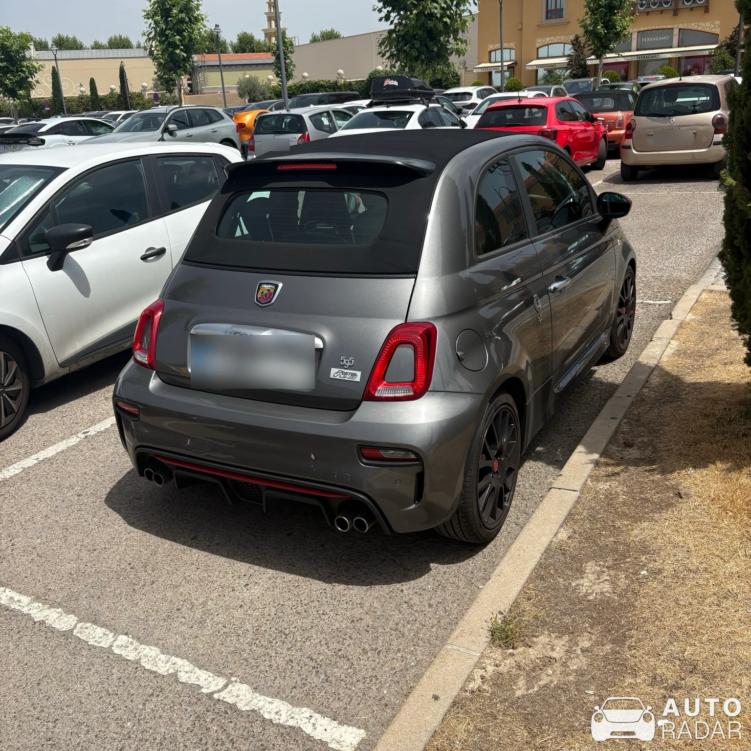 Abarth 595 Pista spotted in Las Rozas de Madrid