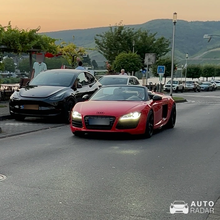 Audi R8 V10 Spyder spotted in Bernkastel-Kues