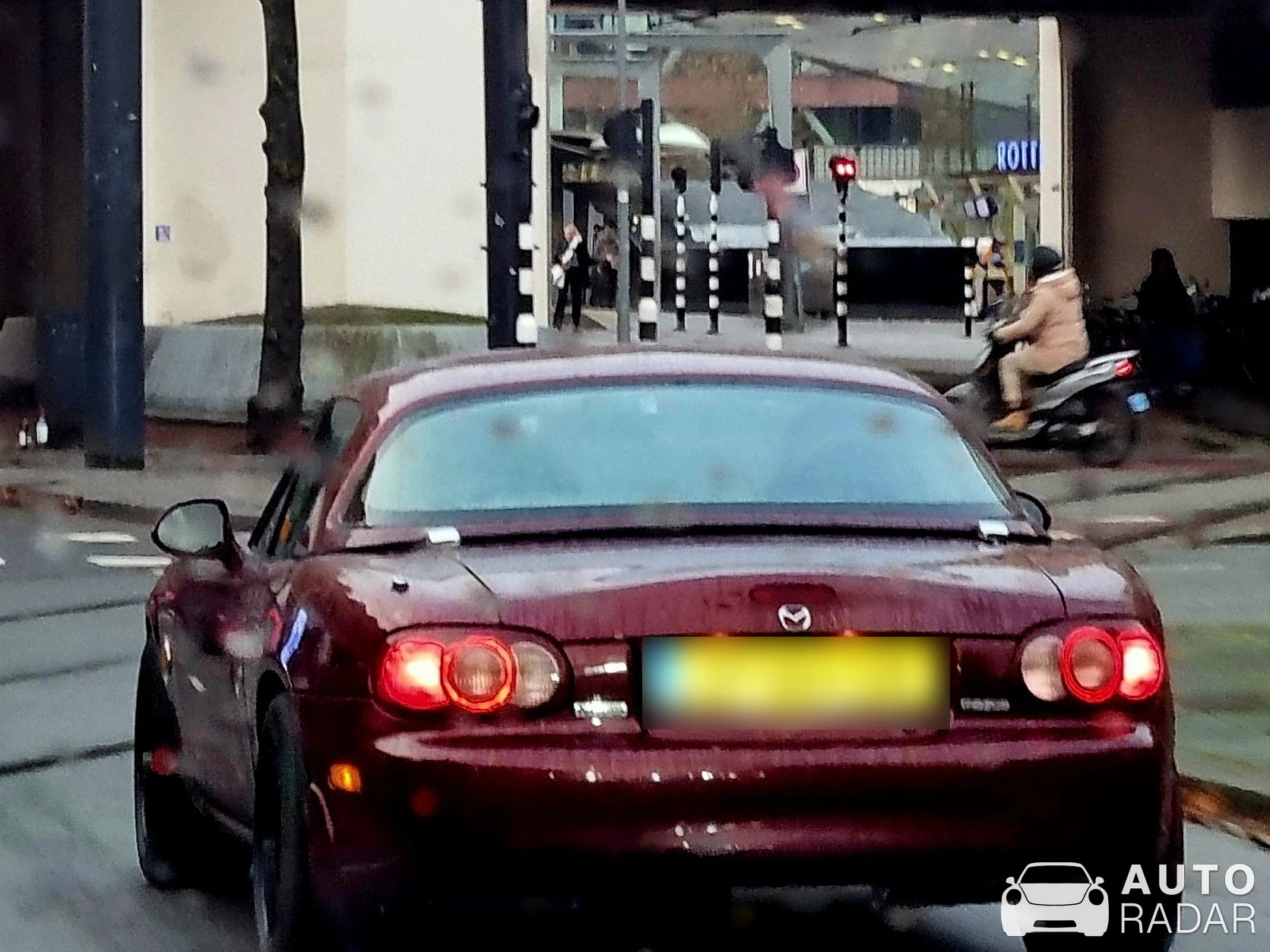 Mazda MX-5 spotted in Rotterdam, Netherlands