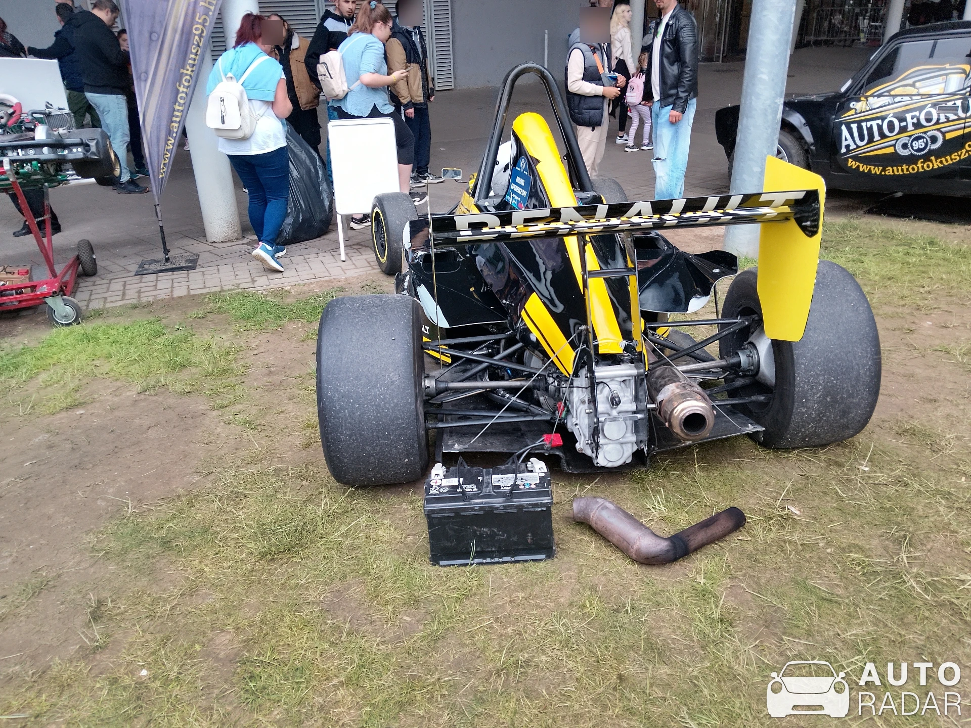 Renault F1 R30 spotted