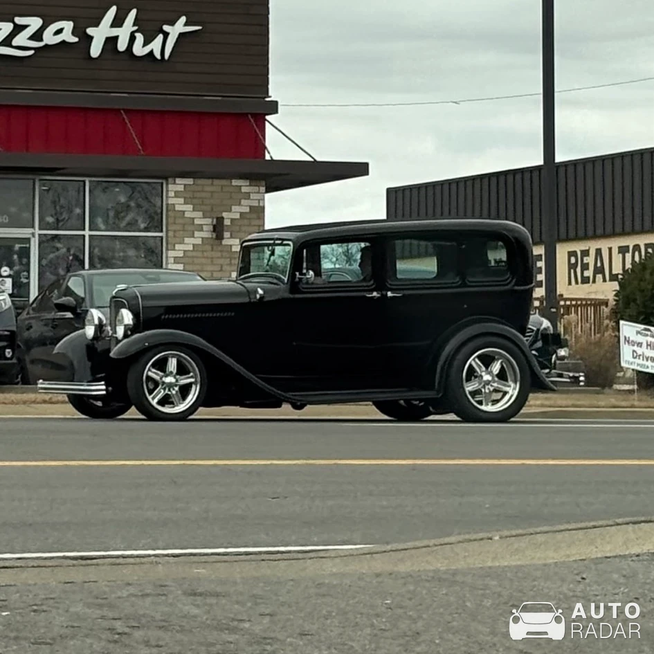 Ford 1932 Tudor Sedan spotted in White House