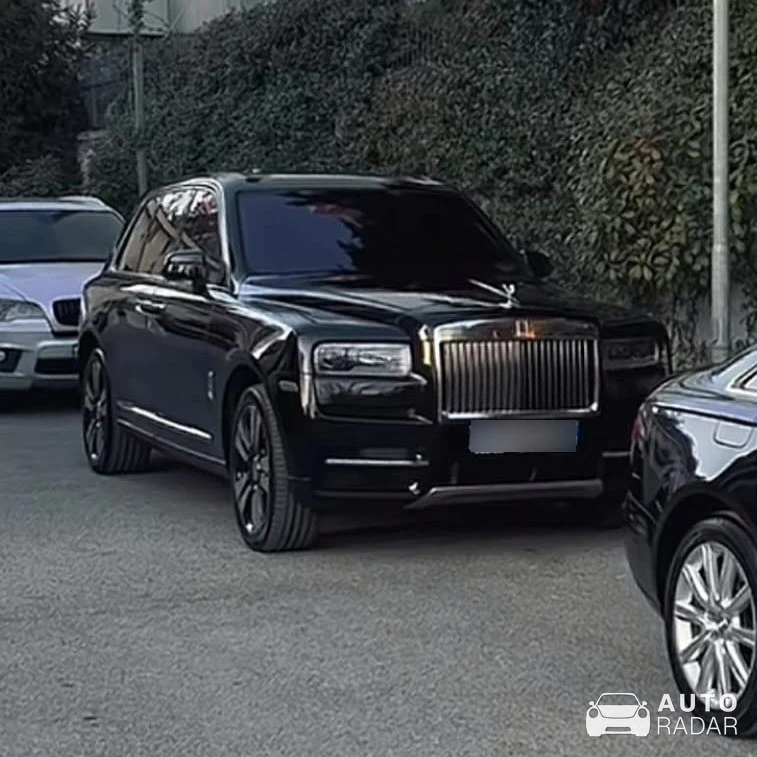 Rolls-Royce Cullinan spotted in Tiranë, Albania