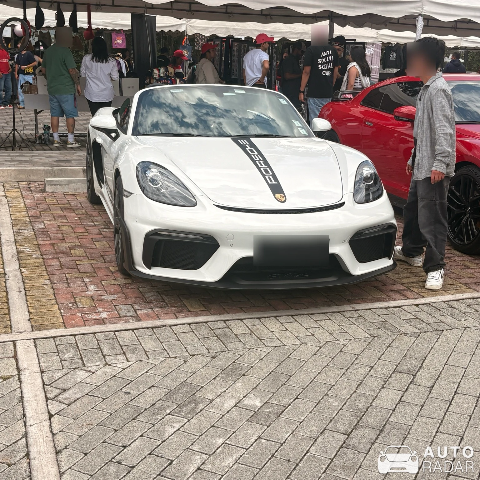 Porsche 718 Spyder RS spotted in Quito