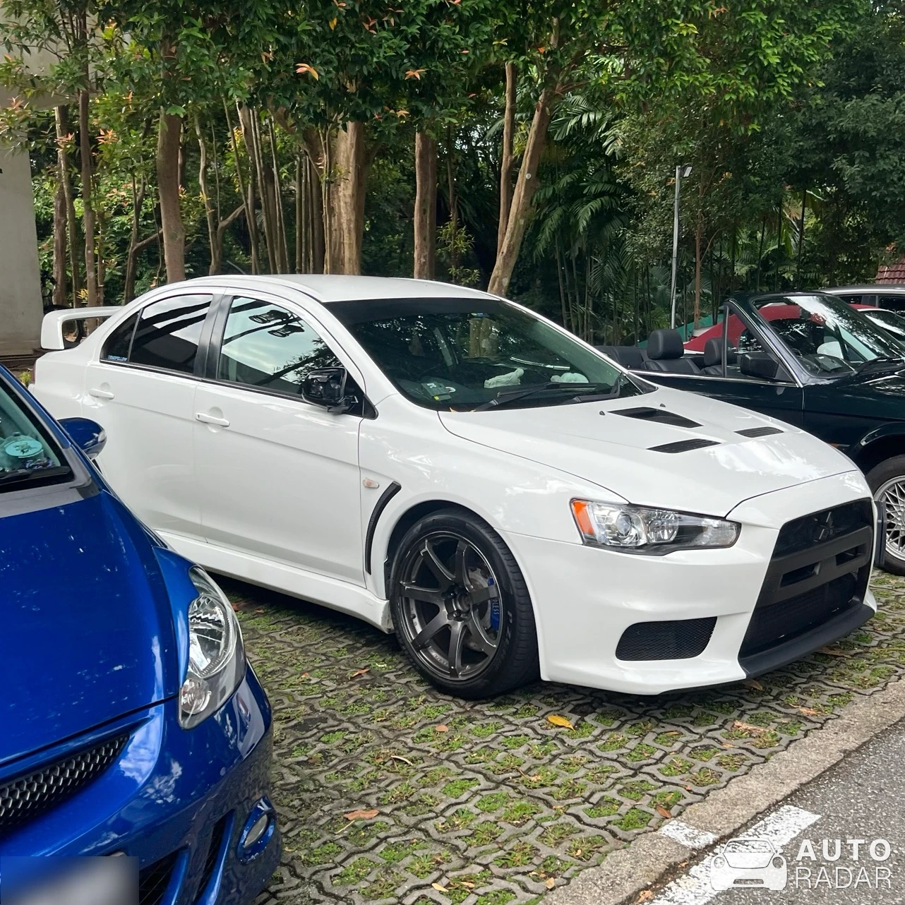 Mitsubishi Lancer Evolution X GSR FQ-300 spotted in Singapore
