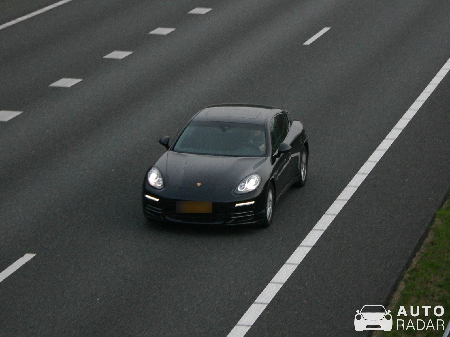 Porsche 970 Panamera 4 spotted in Hengelo