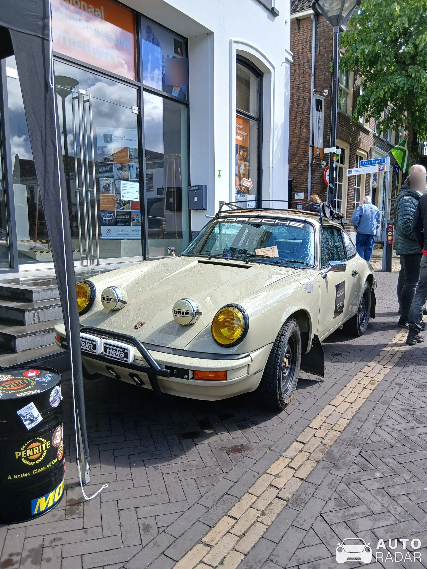 Porsche 911 Safari spotted in Aalten