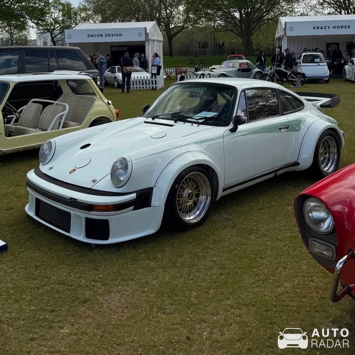 Porsche 911 Carrera RSR spotted in London