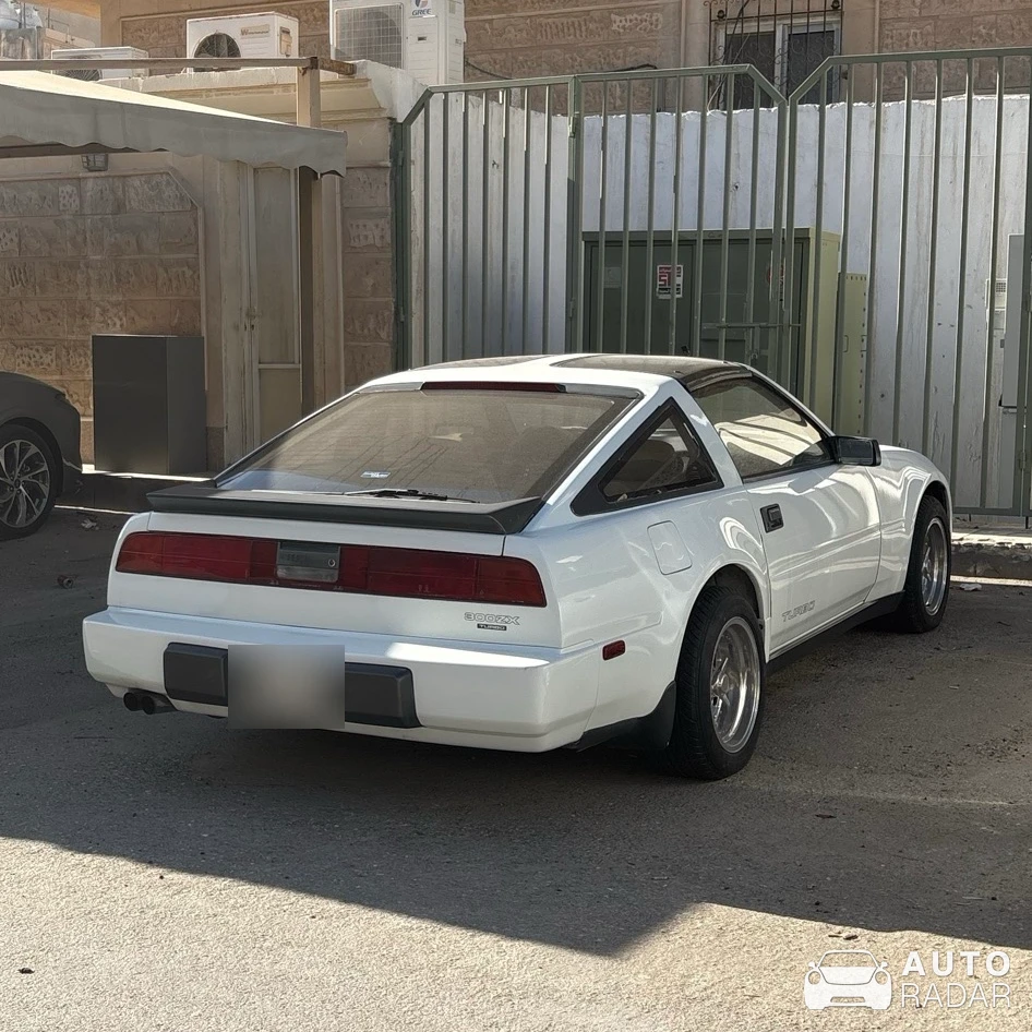 Nissan 300ZX spotted in Al Qatif