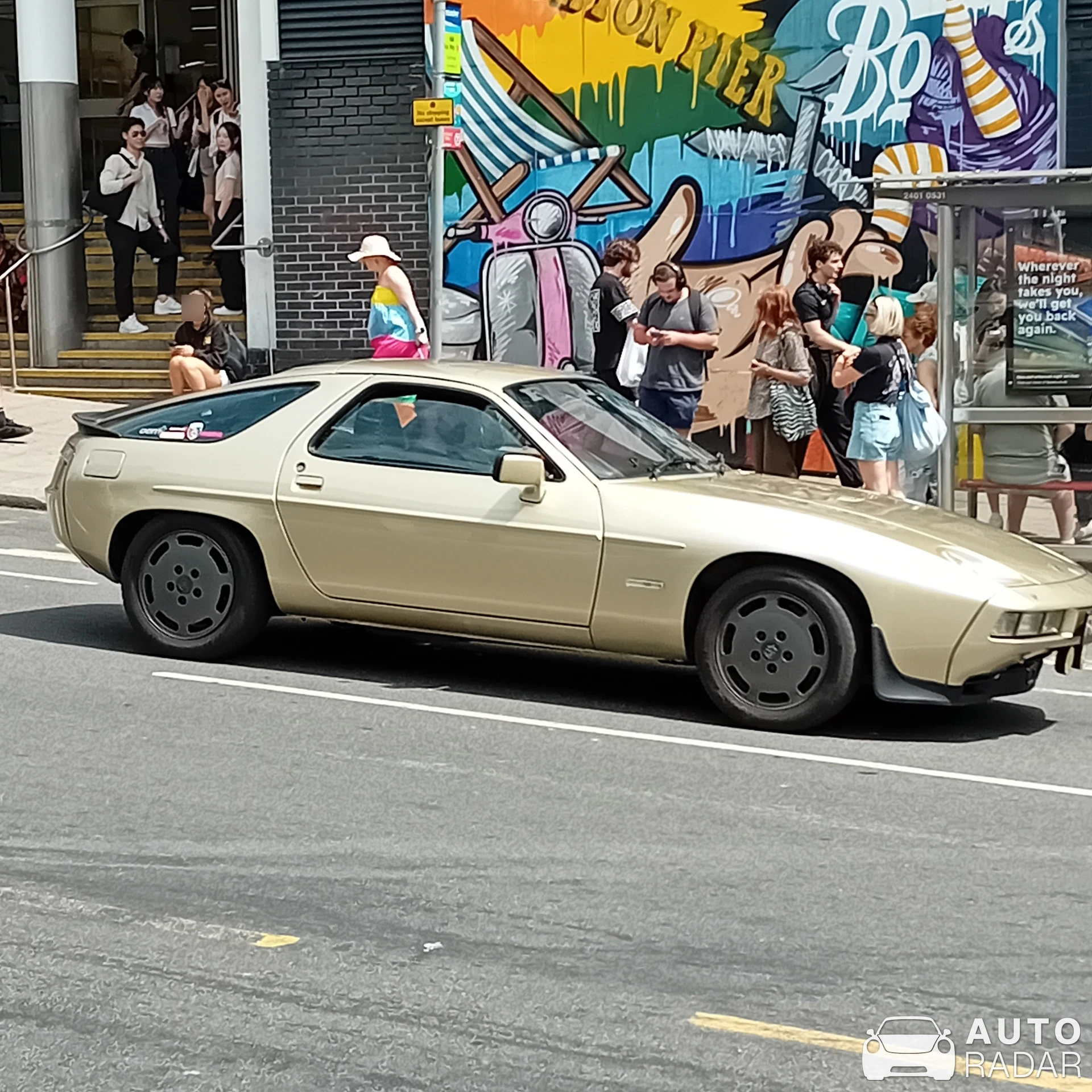 Porsche 928 S spotted in Brighton