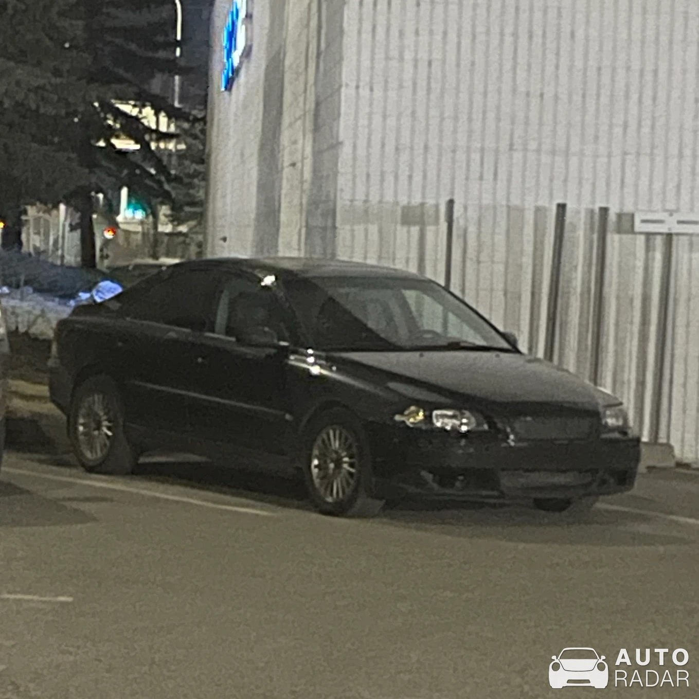 Volvo S60 R spotted in Calgary, Canada