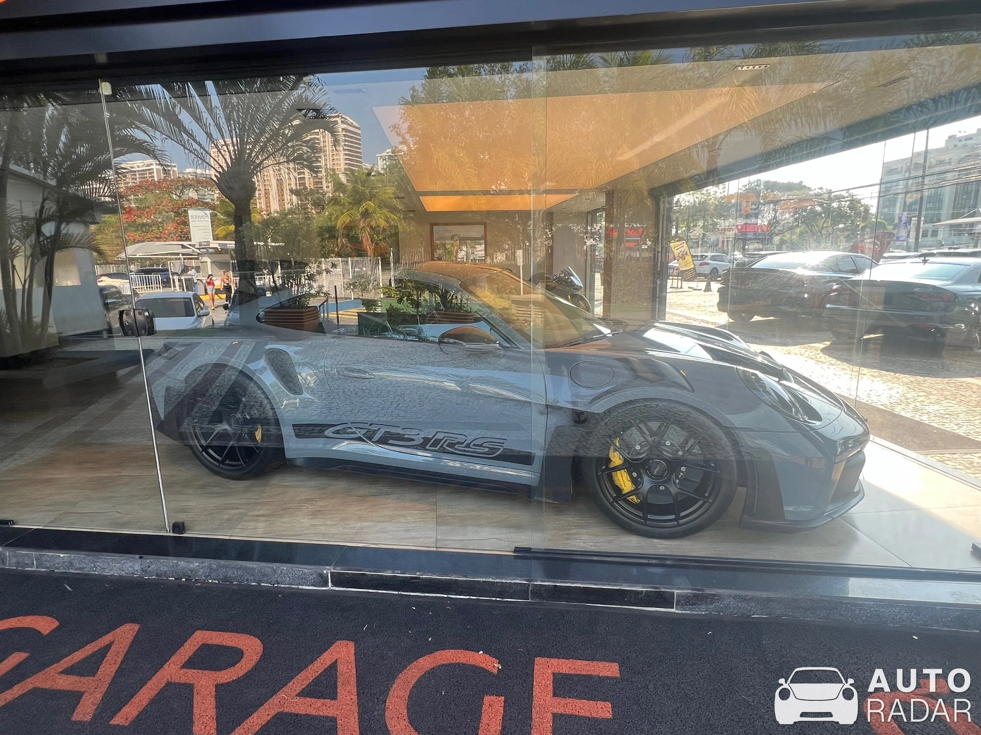 Porsche 992 GT3 RS MkI spotted in Barra da Tijuca, Brazil