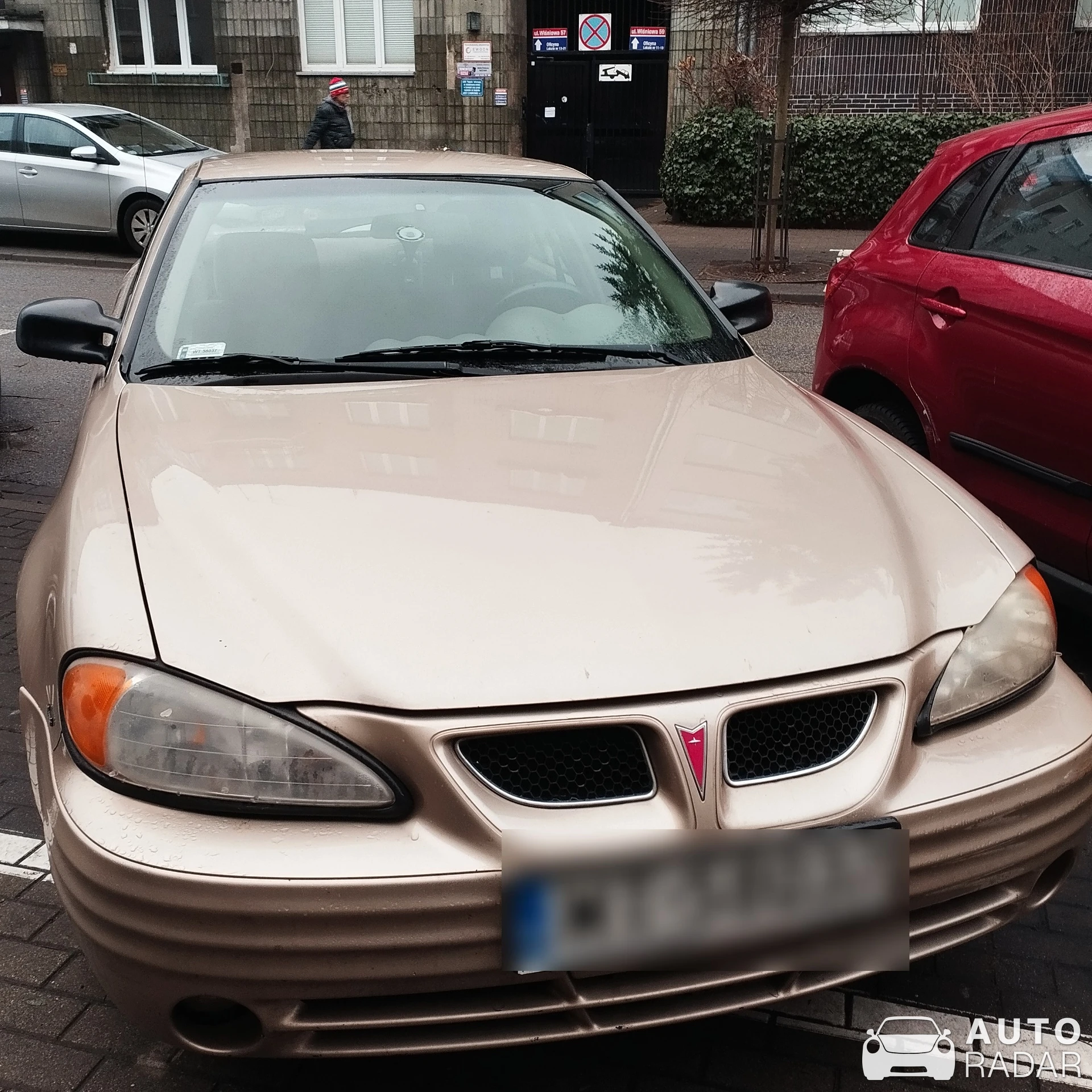 Pontiac Grand Am spotted in Warszawa