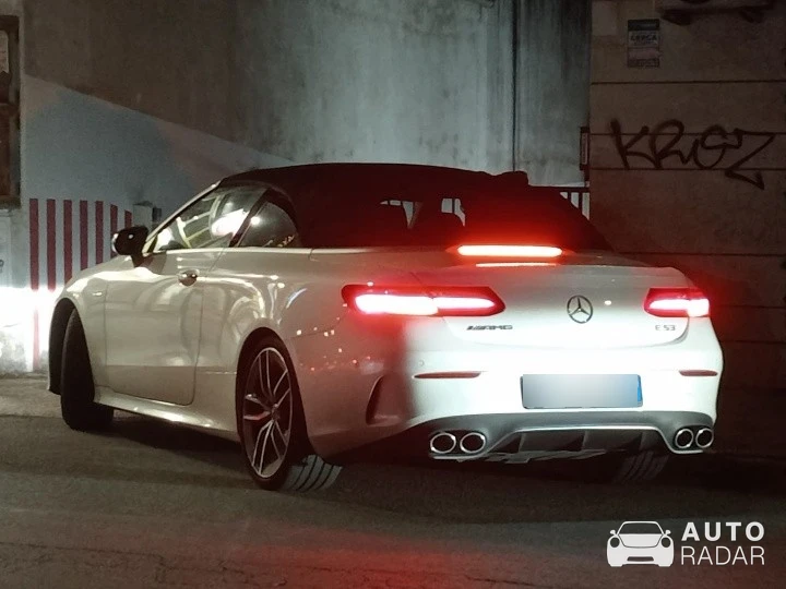 Mercedes-Benz E53 Cabriolet A238 spotted in Roma