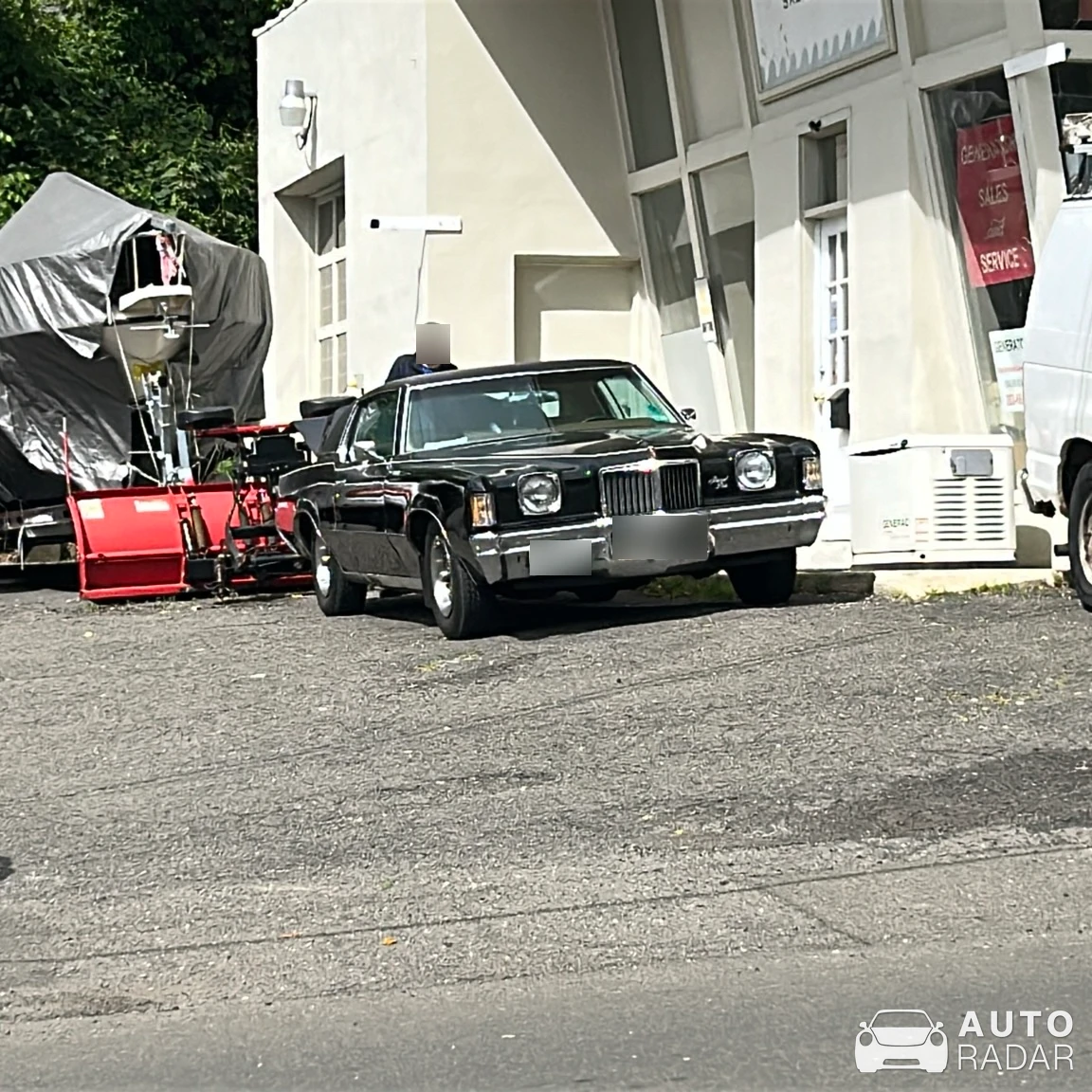 Pontiac Grand Ville spotted in Greenwich