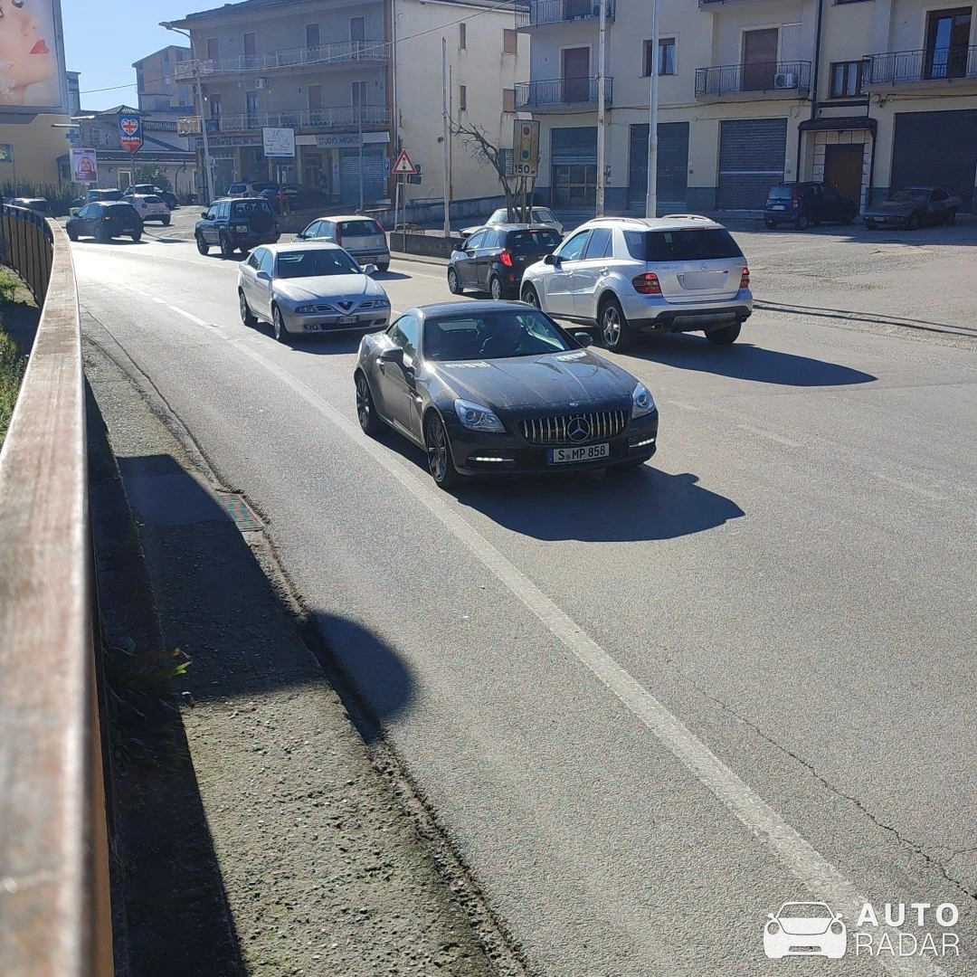 Mercedes-AMG SLC 43 R172 spotted in Sala Consilina, Italia