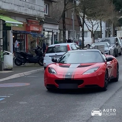 Lotus Evora GT 410 Sport spotted in La Baule-Escoublac